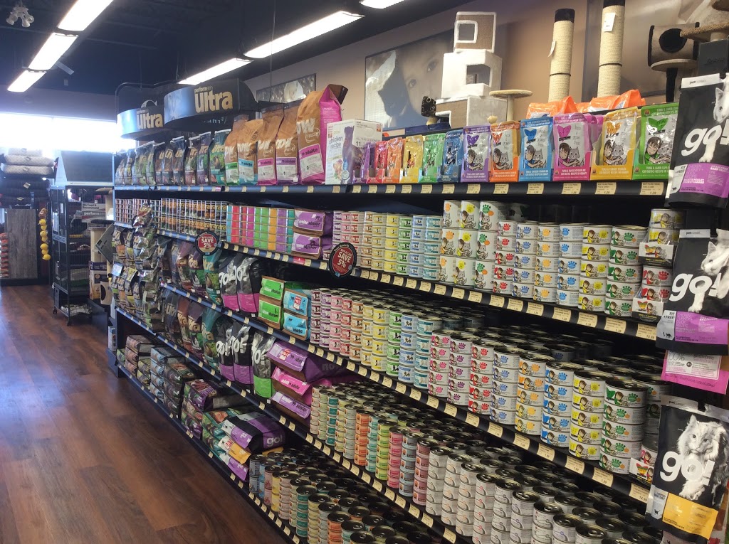 Pet Valu | 15 Sage Hill Plaza NW, Calgary, AB T3R 0S4, Canada | Phone: (587) 755-2252