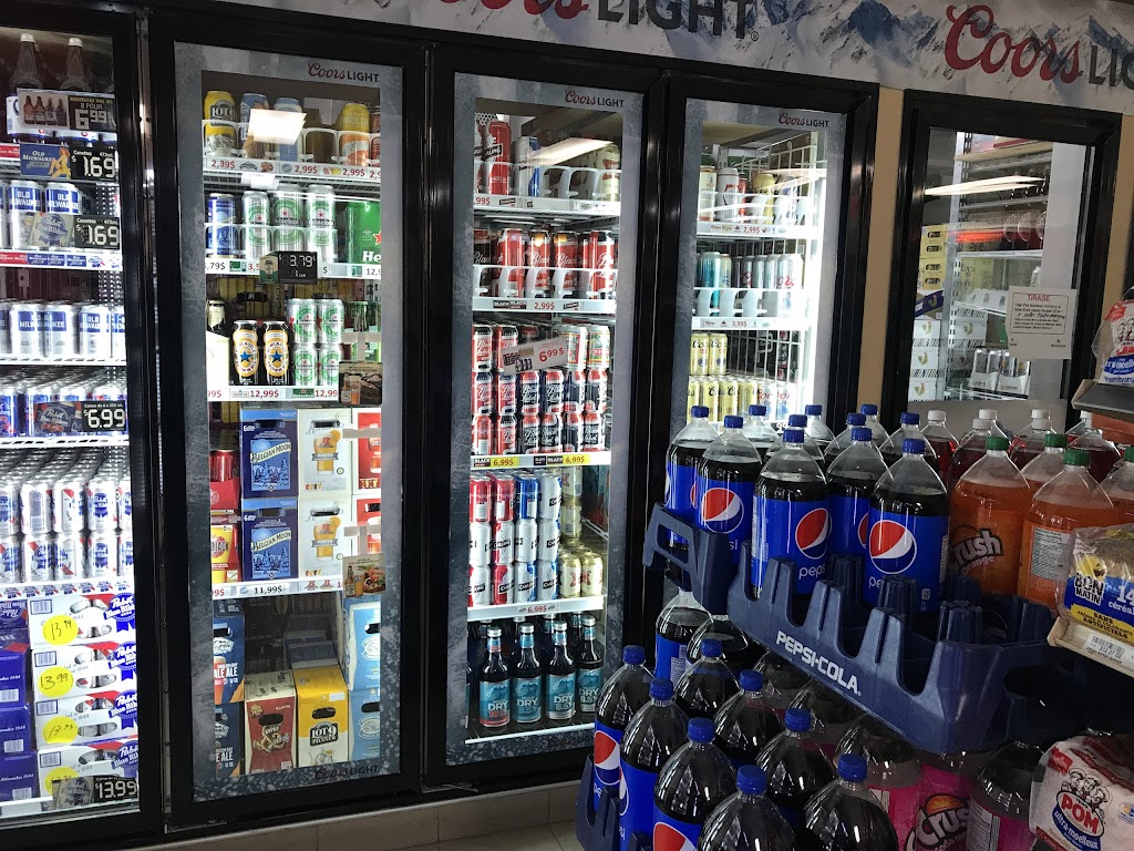 Depanneur Chez Guerette | 355 Rue Jean-Rioux, Trois-Pistoles, QC G0L 4K0, Canada | Phone: (418) 851-1923