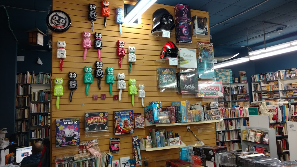 8th Street Books & Comics | 1006 8 St E, Saskatoon, SK S7H 0S1, Canada | Phone: (306) 343-6624