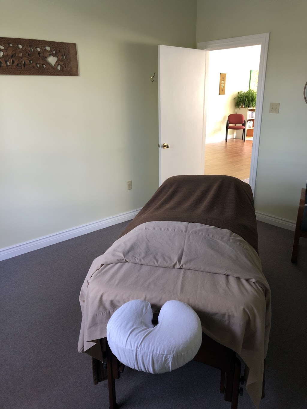 Kindred Spirits Holistic Centre | 3562 NS-331, LaHave, NS B0R 1C0, Canada | Phone: (902) 514-1188