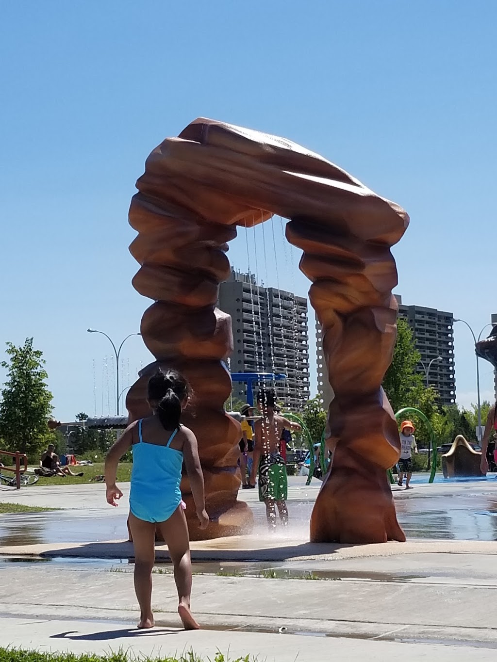 Callingwood Park | 17740 69 Avenue, Edmonton, AB T5T 3X9, Canada | Phone: (780) 944-5555