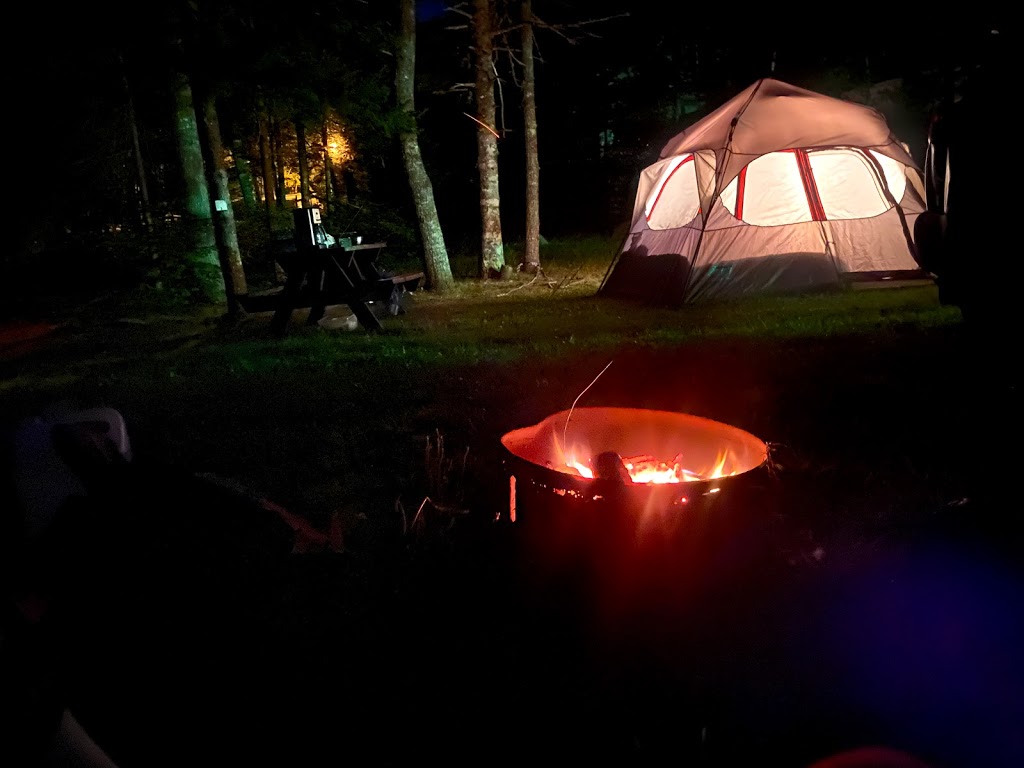Oakhill Pines Camp & Trailer Park Ltd | 388 Oakhill Rd, Oak Hill, NS B4V 0C8, Canada | Phone: (902) 543-2885