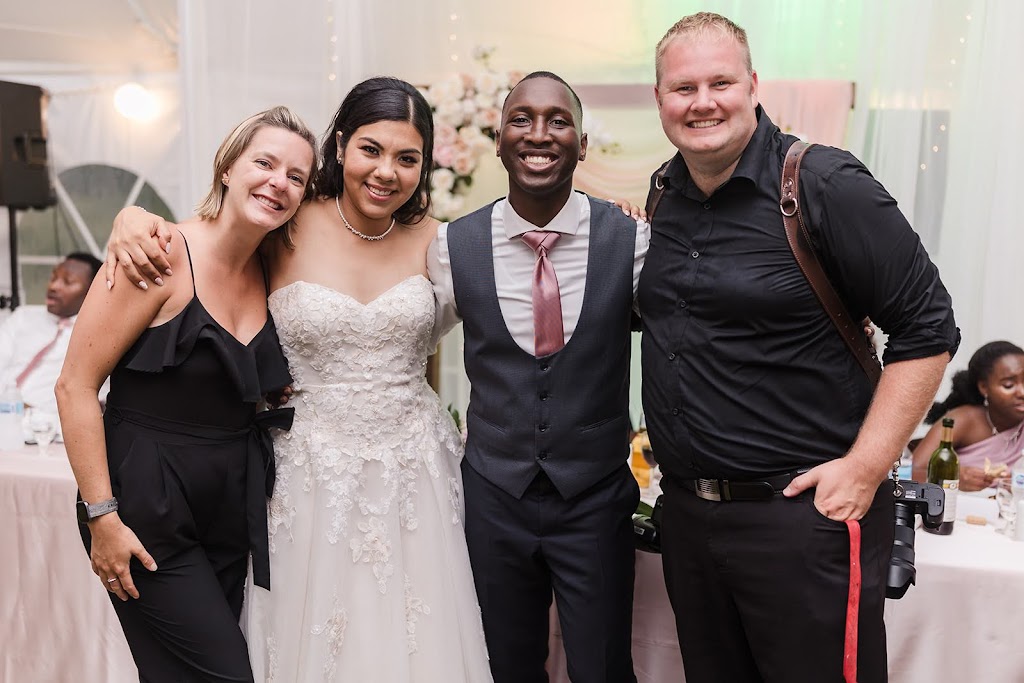 TKM Photography | 16 Stone Sound, Port Perry, ON L9L 1P5, Canada | Phone: (905) 213-4400
