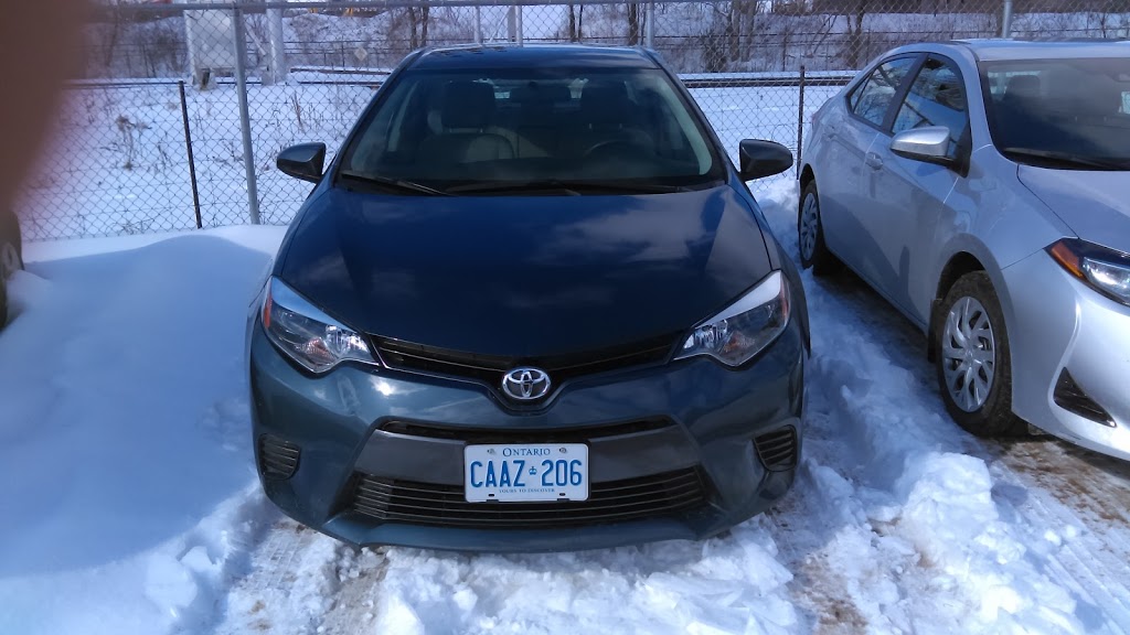 United Car & Truck Rental | 56 Fieldway Rd, Etobicoke, ON M8Z 3L2, Canada | Phone: (416) 234-8855