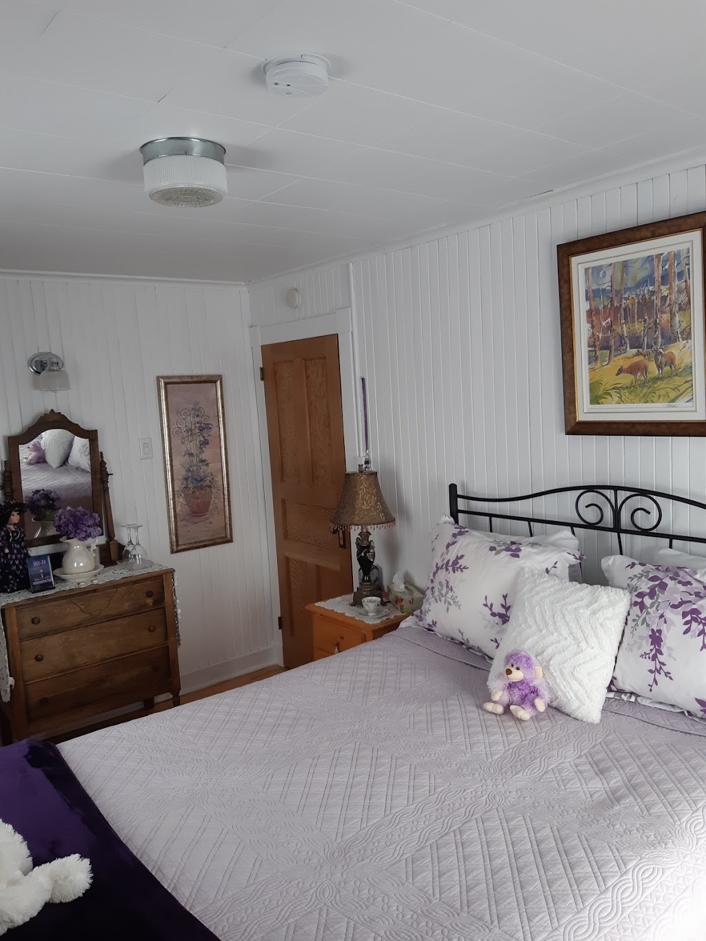Maison des Lilas | 615 Rue St Raphaël, La Malbaie, QC G5A 2N1, Canada | Phone: (418) 665-9856
