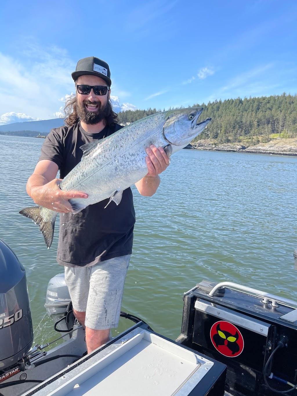 Boat Vancouver | 370 Esplanade E #204, North Vancouver, BC V7L 1A4, Canada | Phone: (778) 237-1473