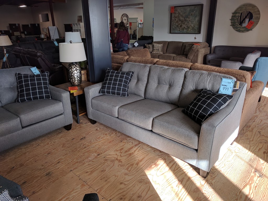 Wisers Furniture | 168 Birch Bay Lynden Rd, Lynden, WA 98264, USA | Phone: (360) 778-3870