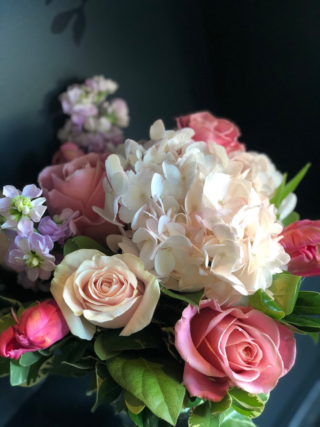 Blossoms Rosedale | Flower Studio | 2847 Dufferin St, North York, ON M6B 3S4, Canada | Phone: (416) 960-8903