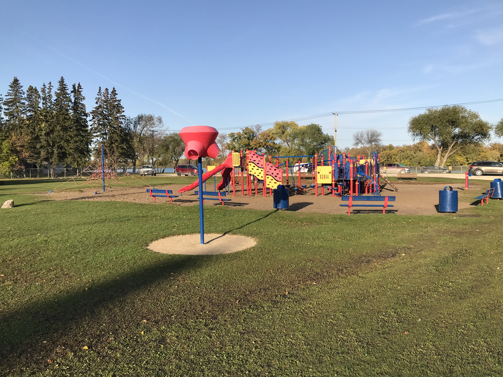 Ecole Crescentview School | 751 Crescent Rd E, Portage la Prairie, MB R1N 0Y2, Canada | Phone: (204) 857-3475