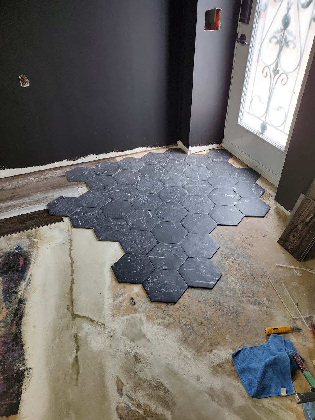 Mas renovation & carpentry inc | 167 Confederation St, Georgetown, ON L7G 4S8, Canada | Phone: (647) 200-7772