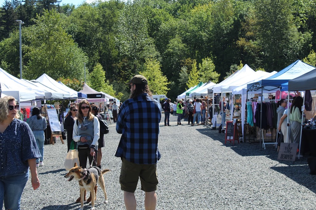 The Mango Market | Gladys Ave, Abbotsford, BC V2S 3Y2, Canada | Phone: (604) 223-1406