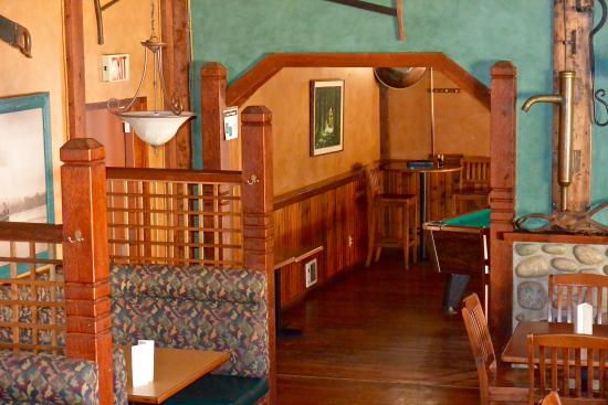 Malsit Public House | 227 Frigate Rd, Bamfield, BC V0R 1B0, Canada | Phone: (250) 728-3422