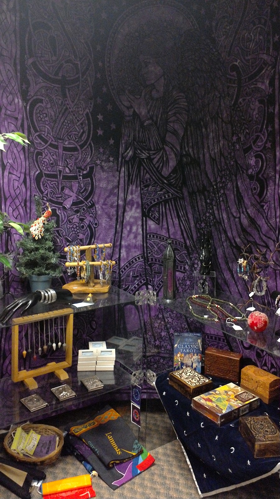 The Hive And Grove Centre for Holistic Wellness | 226 Frederick St, Kitchener, ON N2H 2M8, Canada | Phone: (519) 578-5683