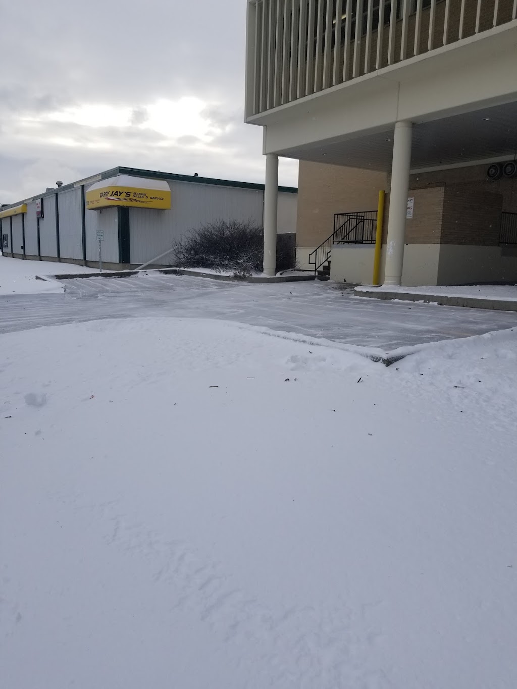 Two Seasons Maintenance Services Inc. | 60 Lamplight Dr, Spruce Grove, AB T7X 0G8, Canada | Phone: (780) 720-7220
