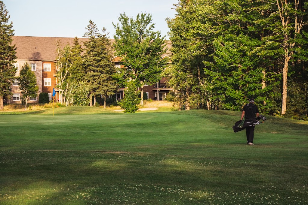 Mountain Woods | 1 Tee Time Dr, Moncton, NB E1G 5M2, Canada | Phone: (506) 858-1611