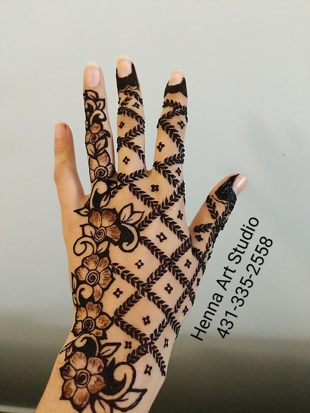 Henna Art Studio | 33 Tellier Pl, Winnipeg, MB R3Y 1S3, Canada | Phone: (431) 335-2558