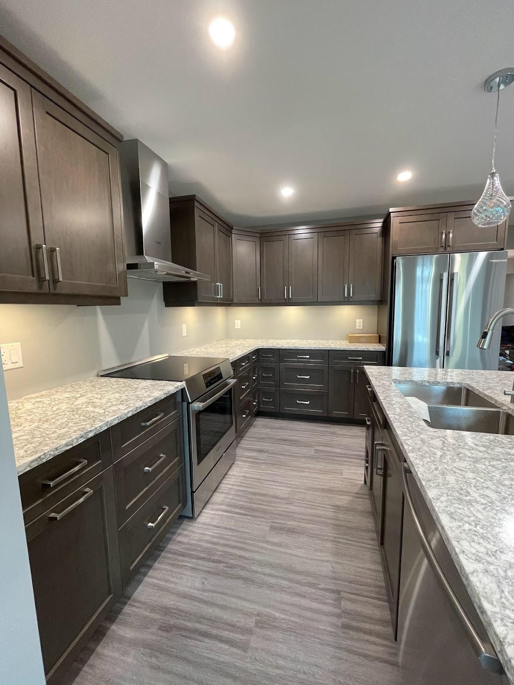 Muys construction | 2020 MB-26, Saint François Xavier, MB R4L 1B2, Canada | Phone: (204) 981-3294