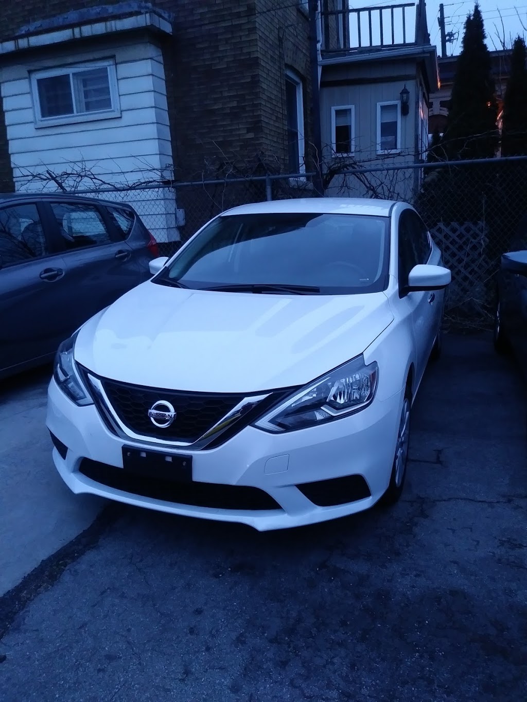 Atlas Automotive | 990 King St E, Hamilton, ON L8M 1C5, Canada | Phone: (289) 389-8700