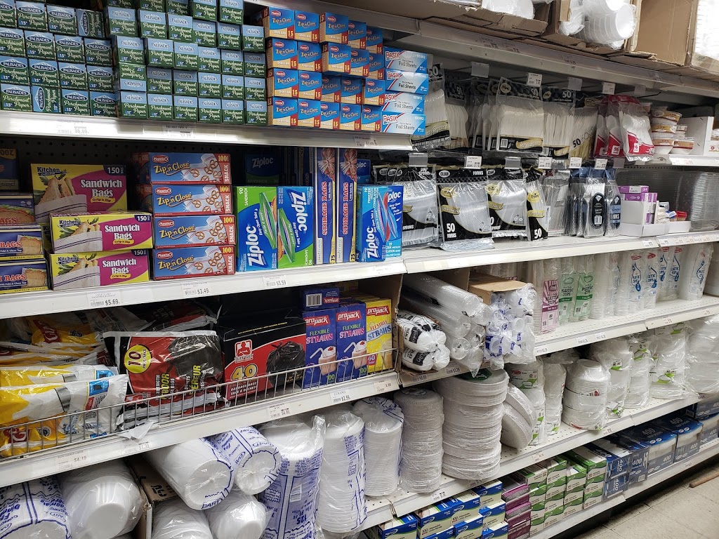 Bentzys Food Depot Inc | 5540 Rue Hutchison, Outremont, QC H2V 4B3, Canada | Phone: (514) 807-4901