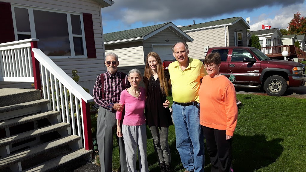 A Shoebox of Memories | 1404 JV Parkway, Severn, ON L3V 0V4, Canada | Phone: (705) 325-4061