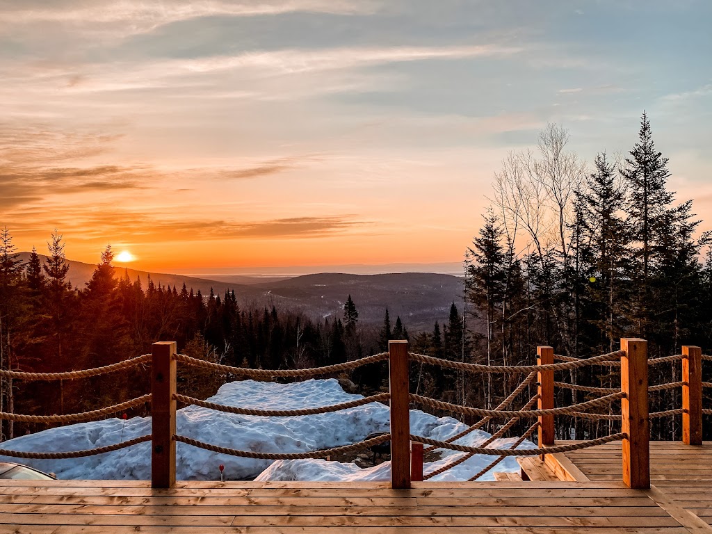 Le Panörama - Relais Rustique | 33, chemin de lOurs Noir Domaine Maelström, Lac-Beauport, QC G3B 1B3, Canada | Phone: (418) 802-3475