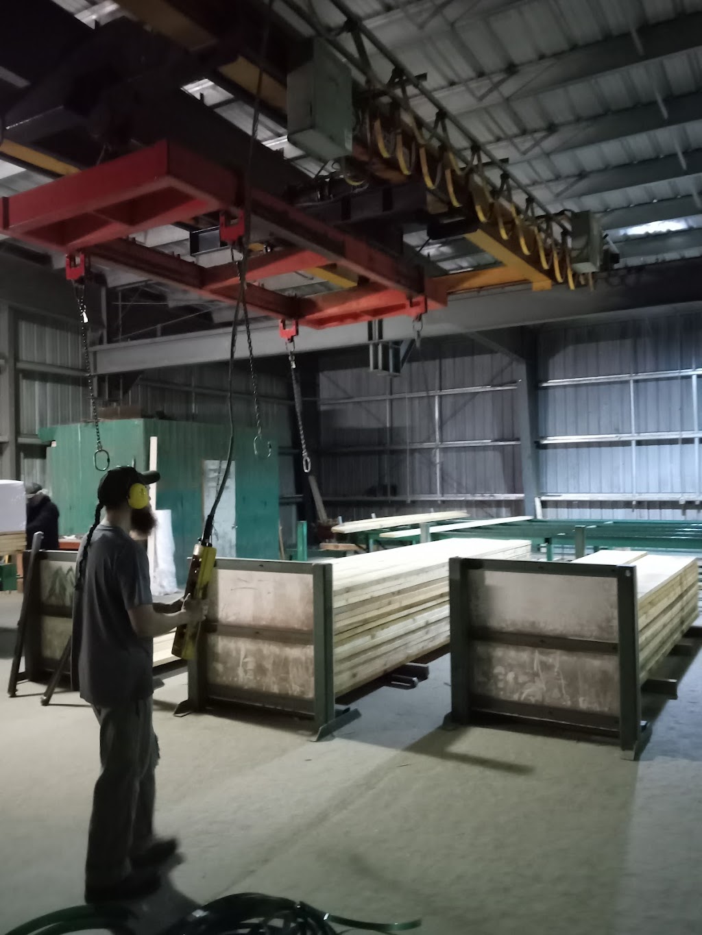 Murray Brothers Lumber Co Ltd | 24749 ON-60, Madawaska, ON K0J 2C0, Canada | Phone: (613) 637-2840