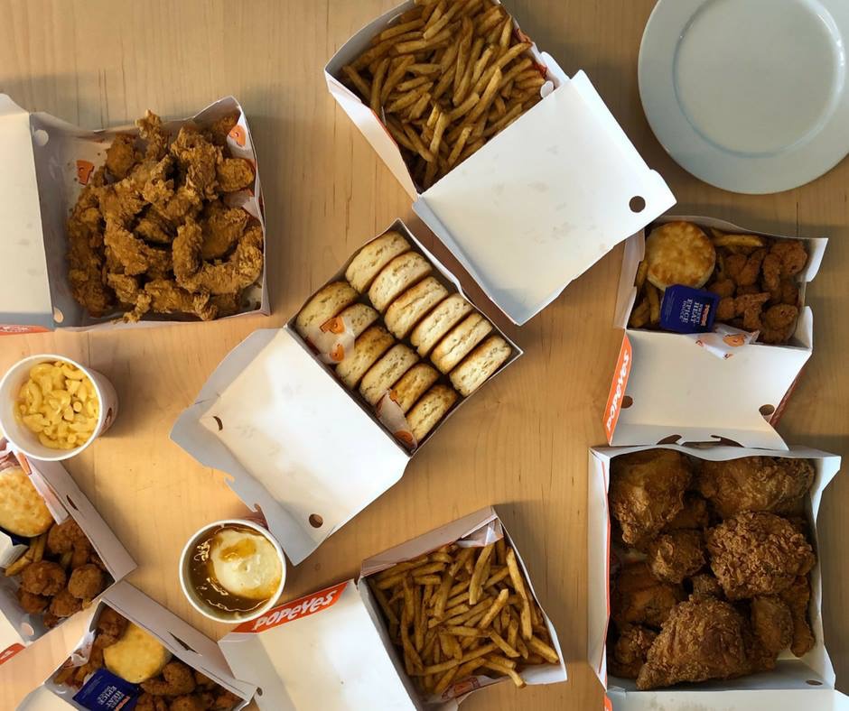 Popeyes Aurora | 84 First Commerce Dr #1, Aurora, ON L4G 0H5, Canada | Phone: (905) 751-0900