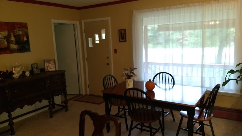 Shady Rest Bed and Breakfast | 3288 Lakeshore Rd, Lexington, MI 48450, USA | Phone: (810) 359-5866