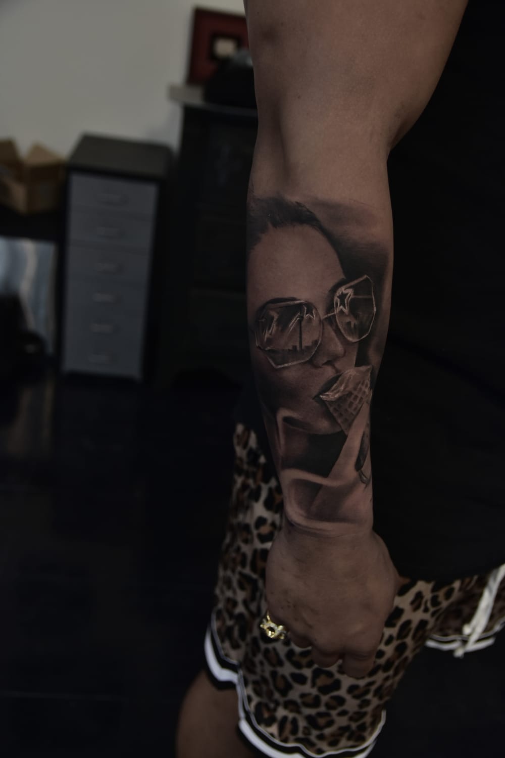 Mor Ink Tattoo | 50 Richmond St E Unit 117C, Oshawa, ON L1G 7C7, Canada | Phone: (647) 522-3533