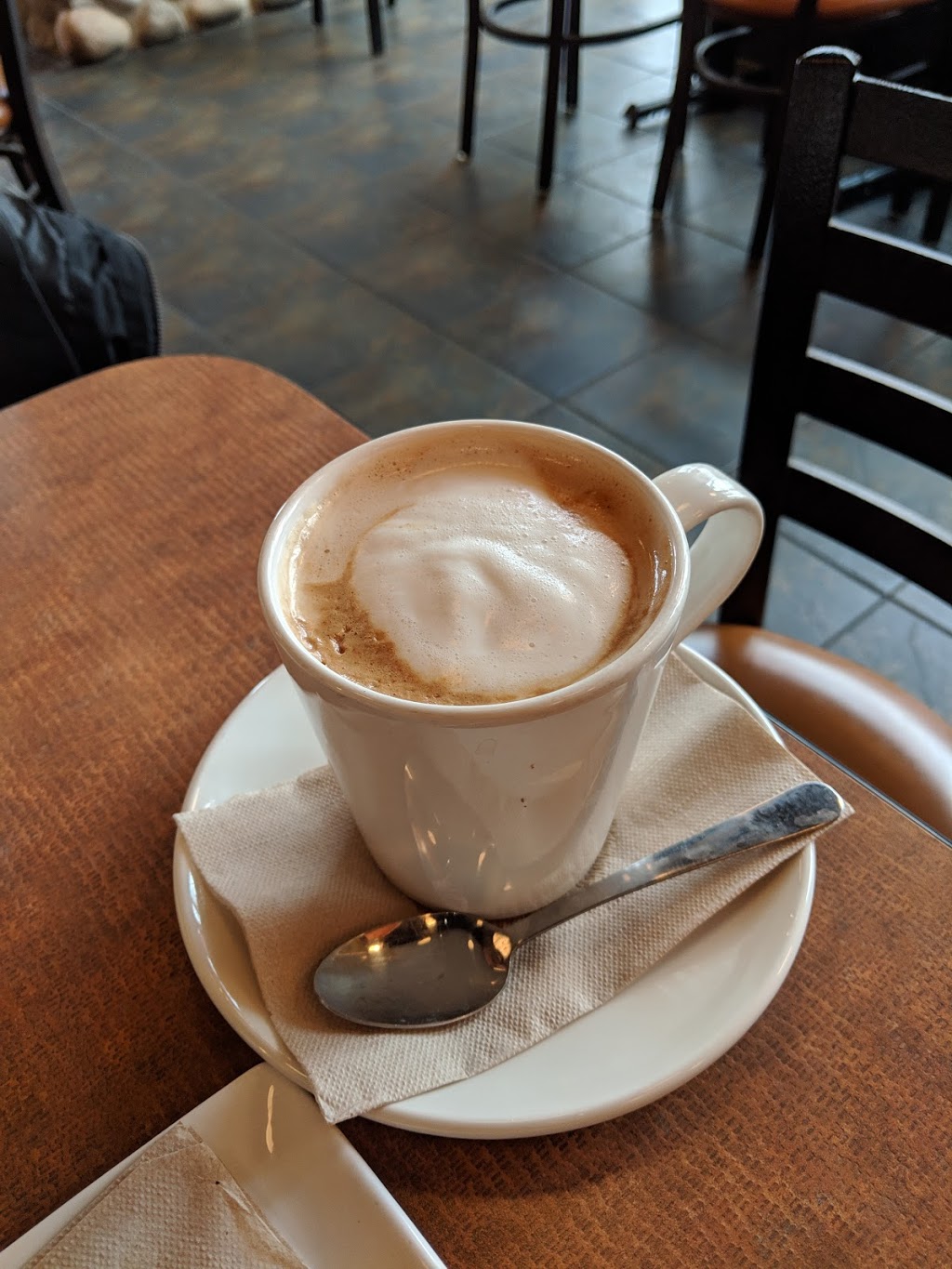 Coffee Lodge Petrolia | 4119 Petrolia Line, Petrolia, ON N0N 1R0, Canada | Phone: (519) 882-0633