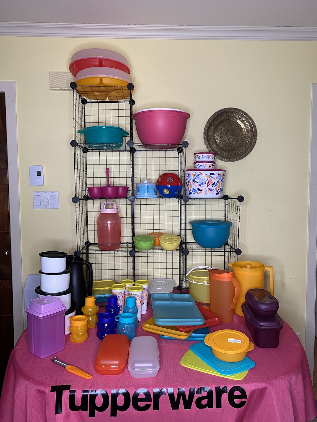 Tupperware Marie Bourdon - Missplastoque Saint-colomban | 210 Rue du Boisé, Saint-Colomban, QC J5K 2N9, Canada | Phone: (438) 763-0789