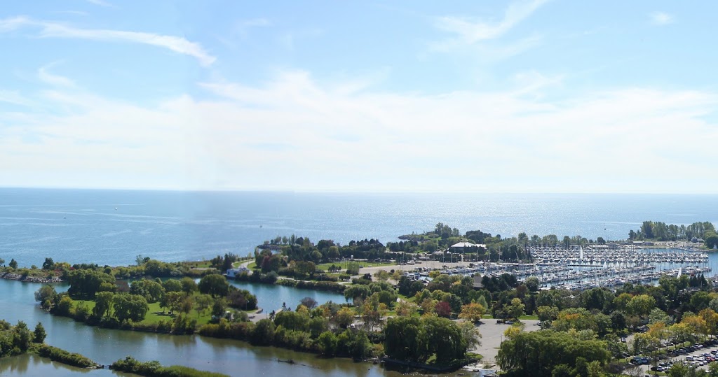 MICHAEL JOHN LAU REAL ESTATE, Your Home SOLD Guaranteed Or We Bu | 250 Regina Rd #16, Woodbridge, ON L4L 8N2, Canada | Phone: (416) 238-9667