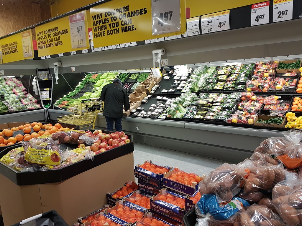 Ross & Lindsays No Frills | 1515 King St E, Cambridge, ON N3H 3R6, Canada | Phone: (866) 987-6453