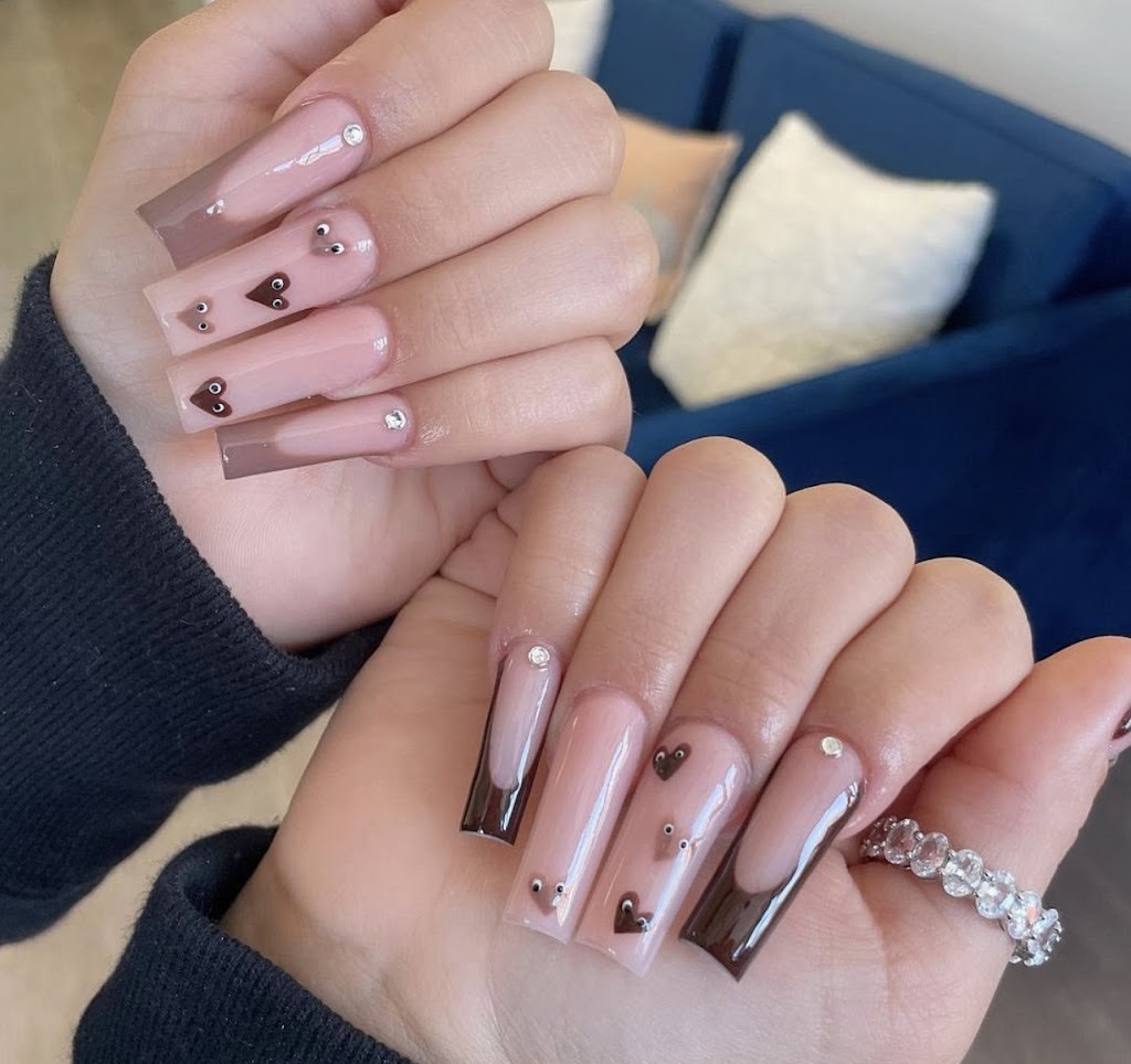 Nails by Nelly | Bd du Curé-Labelle, Laval, QC H7B 2V2, Canada | Phone: (514) 553-6379
