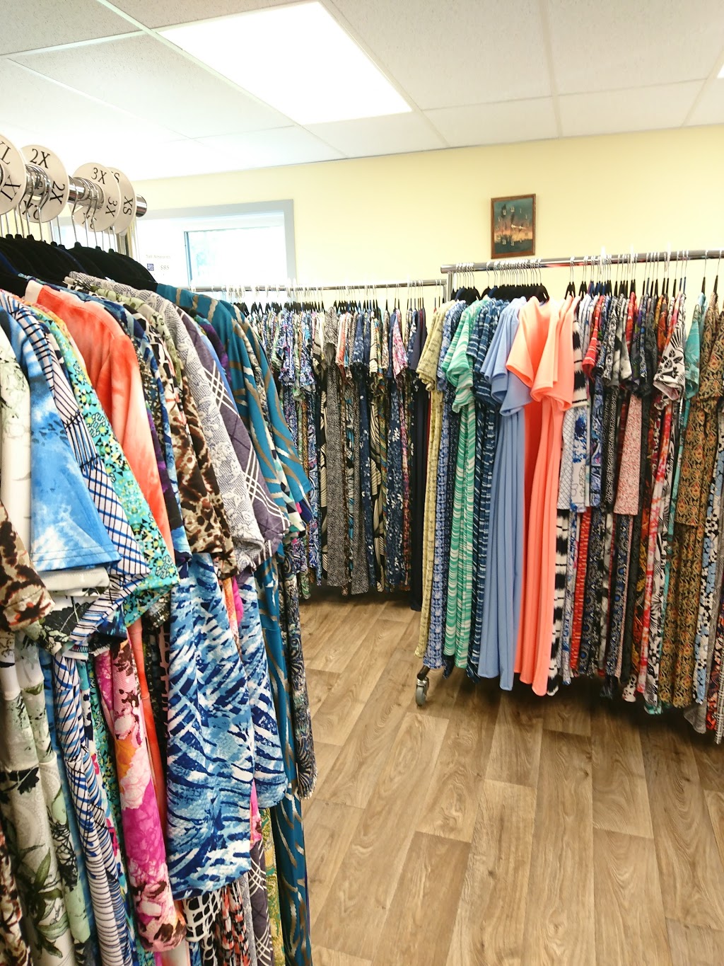 Wear A Dress | 30099 Rd 2 E, Rosenort, MB R0G 1W0, Canada | Phone: (204) 320-3042