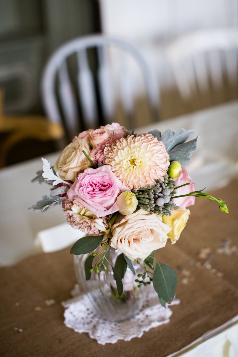 Petals of Love | 1258 Talbot St, St Thomas, ON N5P 1G9, Canada | Phone: (519) 637-5777