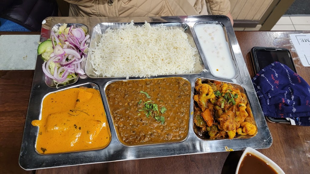 Panj Taara Bar & Grill | 4355 King St E Unit B, Kitchener, ON N2P 2E9, Canada | Phone: (519) 650-0500