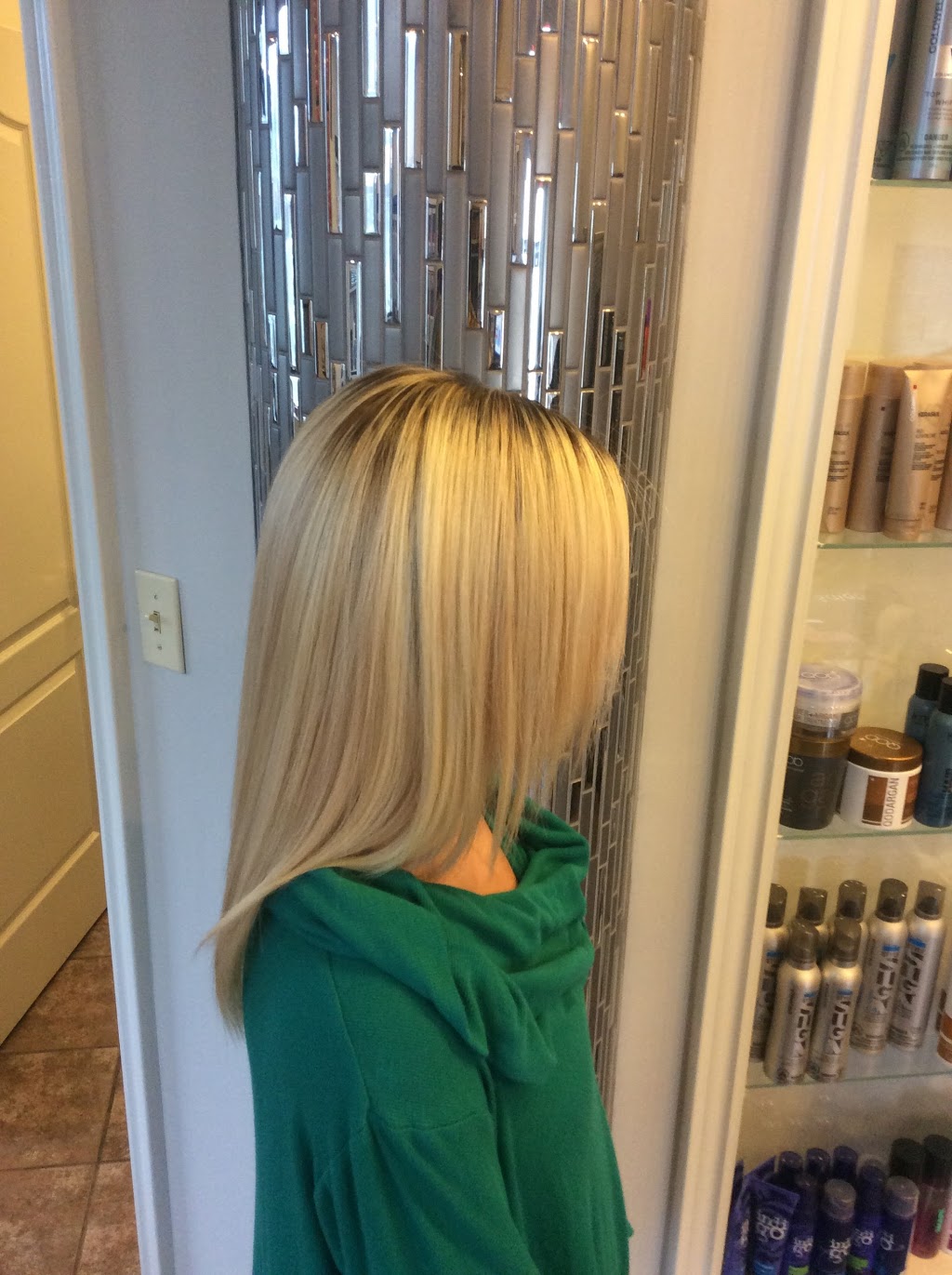 Figaro Hair & Beauty Salon | 547 Wilson Heights Blvd, North York, ON M3H 2V7, Canada | Phone: (416) 913-6533