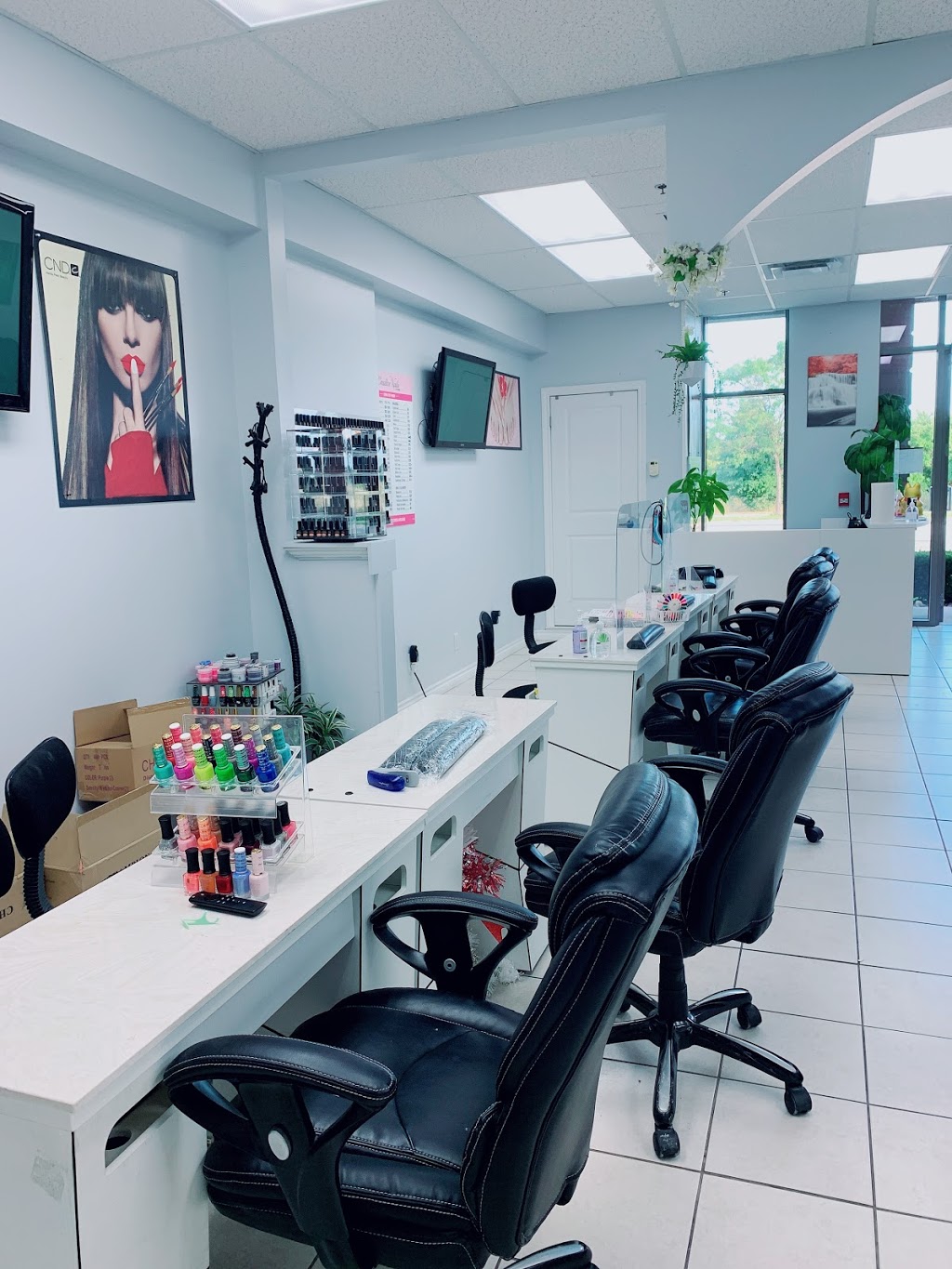 Creative Nails | 5327 Upper Middle Rd, Burlington, ON L7L 0E9, Canada | Phone: (289) 337-9350