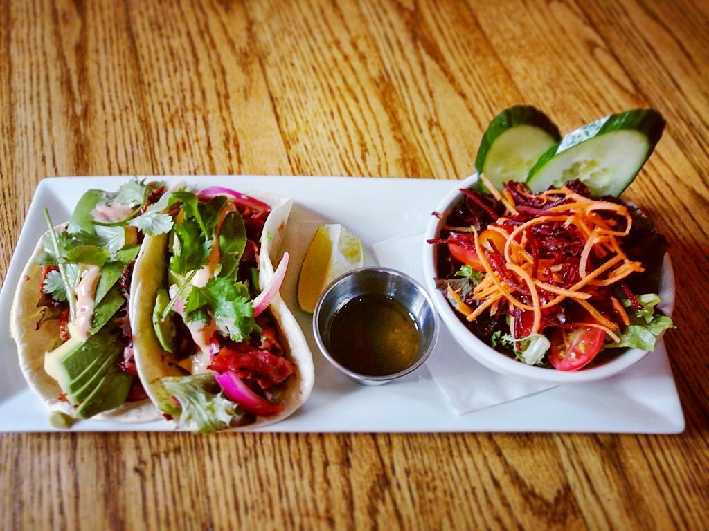 Smugglers Cove Pub | 2581 Penrhyn St, Victoria, BC V8N 1G4, Canada | Phone: (250) 477-2688