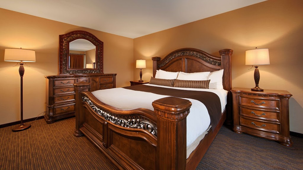 Best Western Plus Mission City Lodge | 32281 Lougheed Hwy, Mission, BC V2V 1A3, Canada | Phone: (604) 820-5500