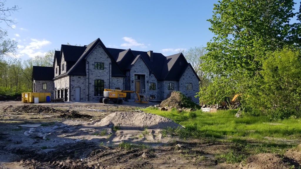 Jmc Eavestroughing | 7800 Enfield Rd, Hampton, ON L0B 1J0, Canada | Phone: (905) 767-4341