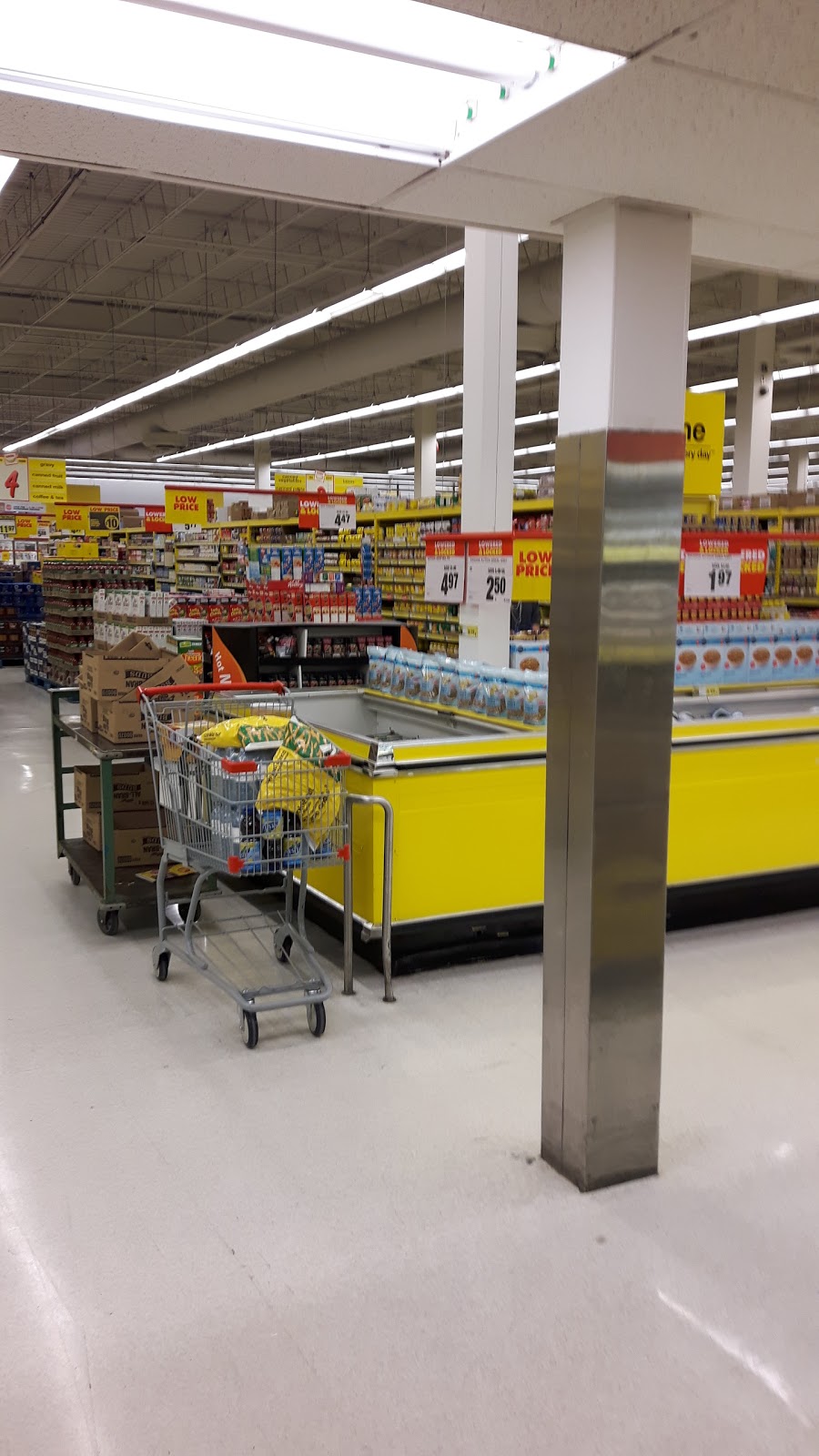 Jasons No Frills | 1029 Brodie Dr, Orillia, ON L3V 6H4, Canada | Phone: (866) 987-6453