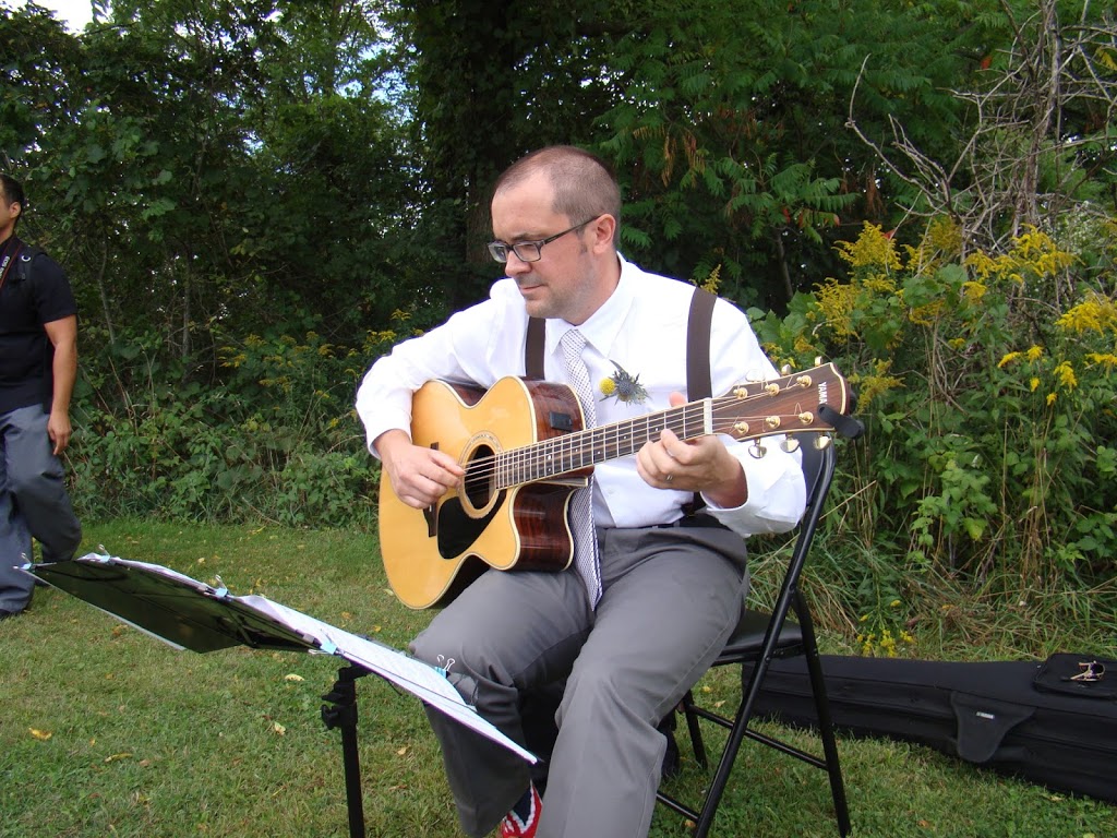 Guitar Niagara | 3245 Young Ave, Ridgeway, ON L0S 1N0, Canada | Phone: (289) 228-0676