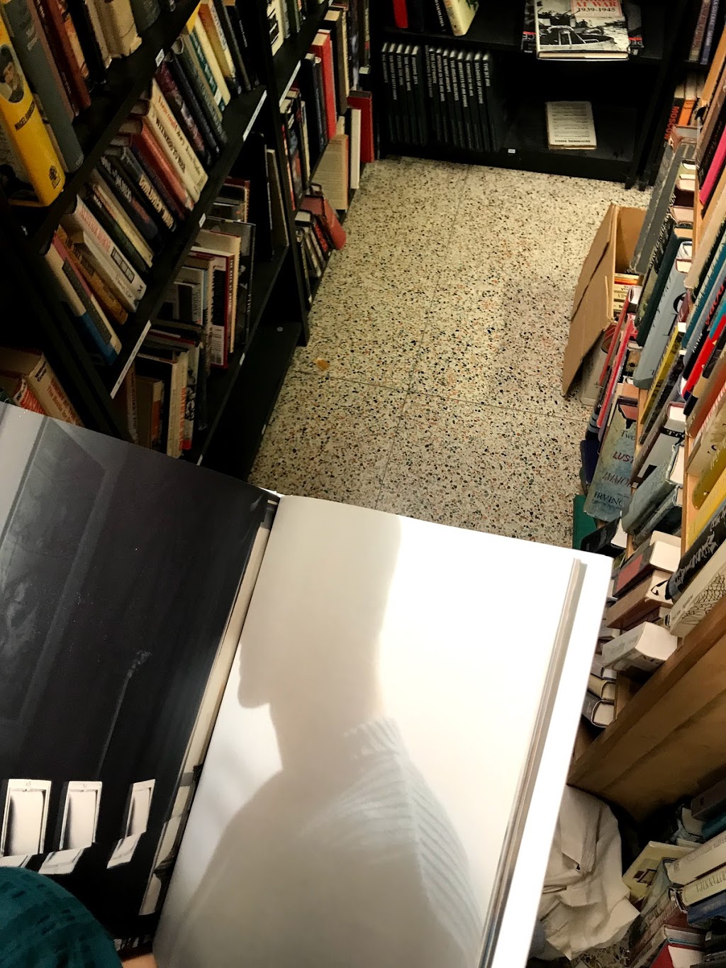 Ayerego Books | 1031 St Clair Ave W, Toronto, ON M6E 1A3, Canada | Phone: (416) 536-6880