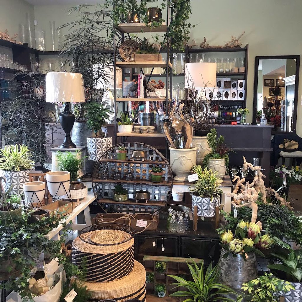 Prestige Floral | 595 Read Dr, Summerside, PE C1N 5C2, Canada | Phone: (902) 436-4006