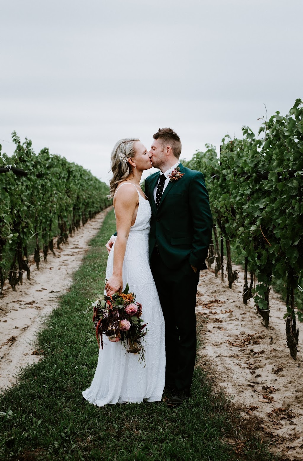 Golden Hour Photography | 58 Temperance St, Aurora, ON L4G 2P7, Canada | Phone: (647) 567-1105