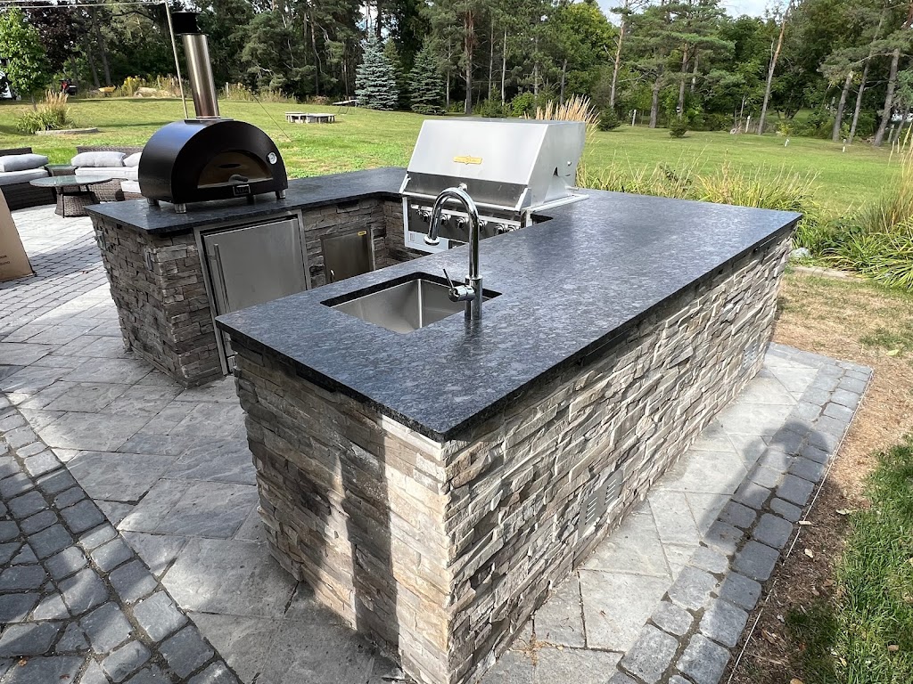 King Renovate | 91 Tyler St, Aurora, ON L4G 2N4, Canada | Phone: (416) 731-4525