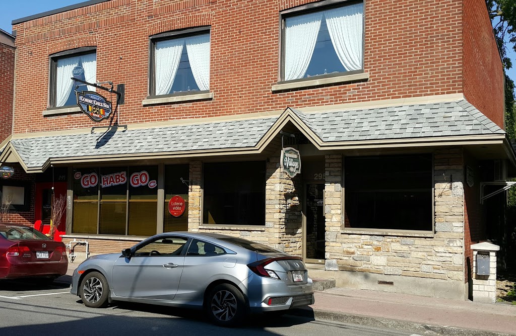 Comme Chez Soi Restaurant | 297 Chemin du Bord-du-Lac, Pointe-Claire, QC H9S 4L4, Canada | Phone: (514) 693-9555