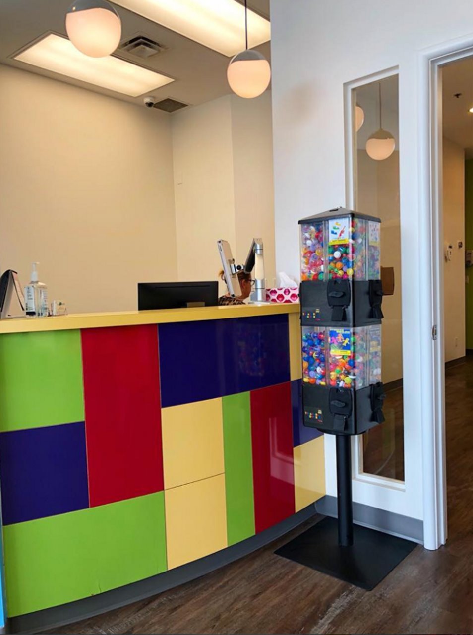 my Kids dentist | 478 Dundas St W #9, Oakville, ON L6H 6Y3, Canada | Phone: (905) 257-4377